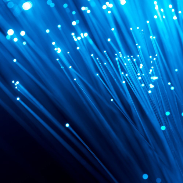 La Région bruxelloise, prête à commercialiser ses infrastructures passives de fibre optique.